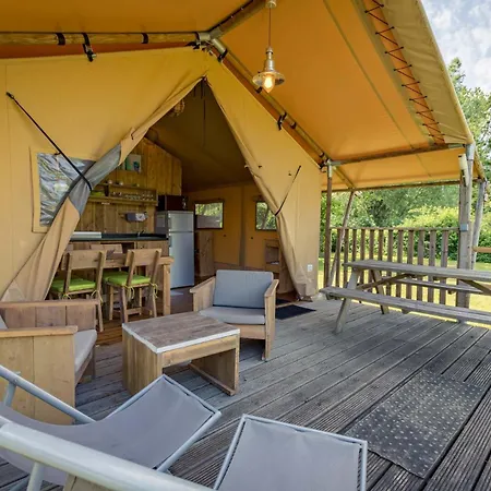 Luxe tent Tente Safari La Briande